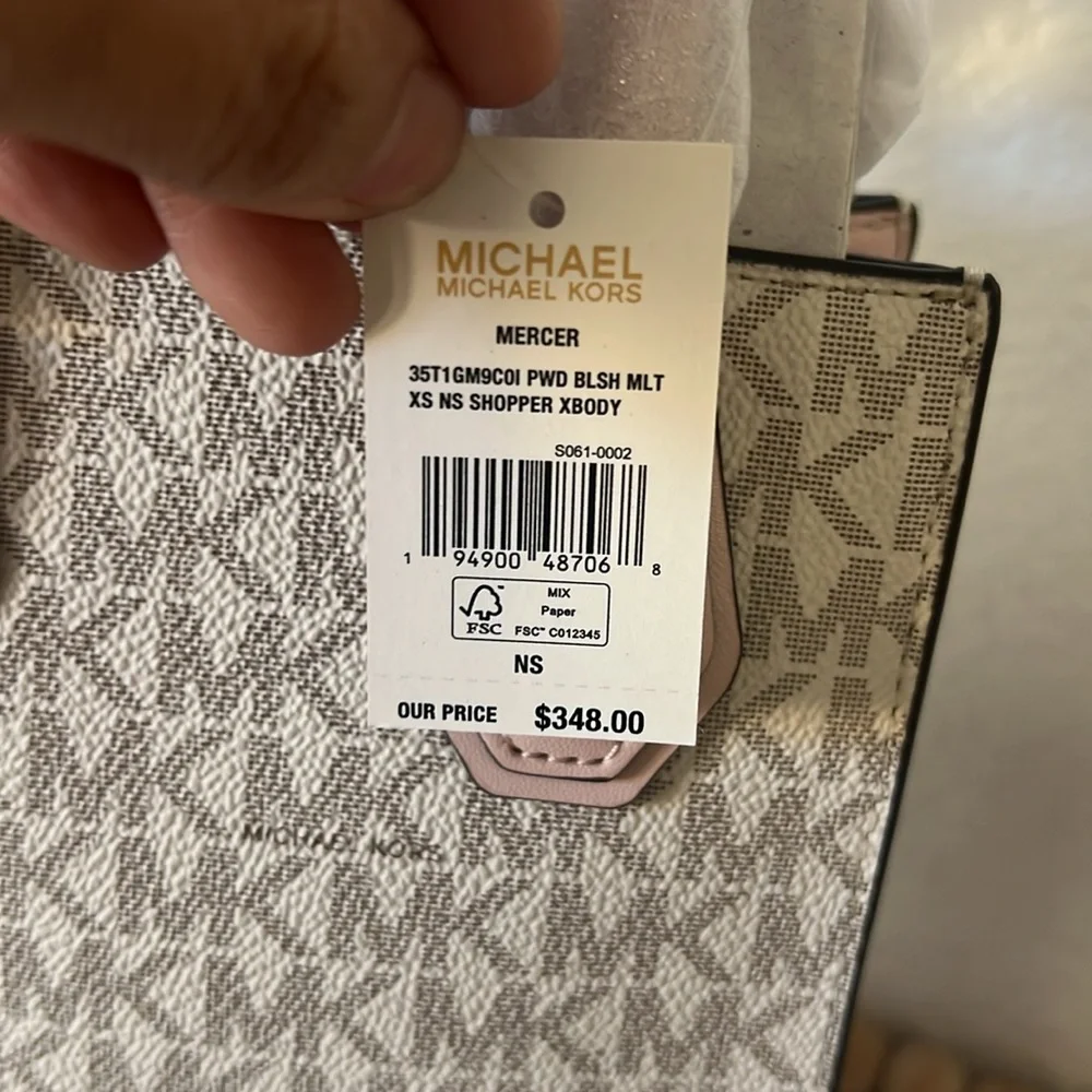 COPY - ❤️MK Mercer Extra-Small Logo and Leather Crossbody Bag - Picture 8 of 8